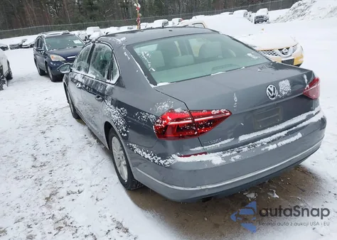 2018 Volkswagen Passat 2.0T R-Line/2.0T S из США, поврежденный, VIN 1VWAA7A35JC003427